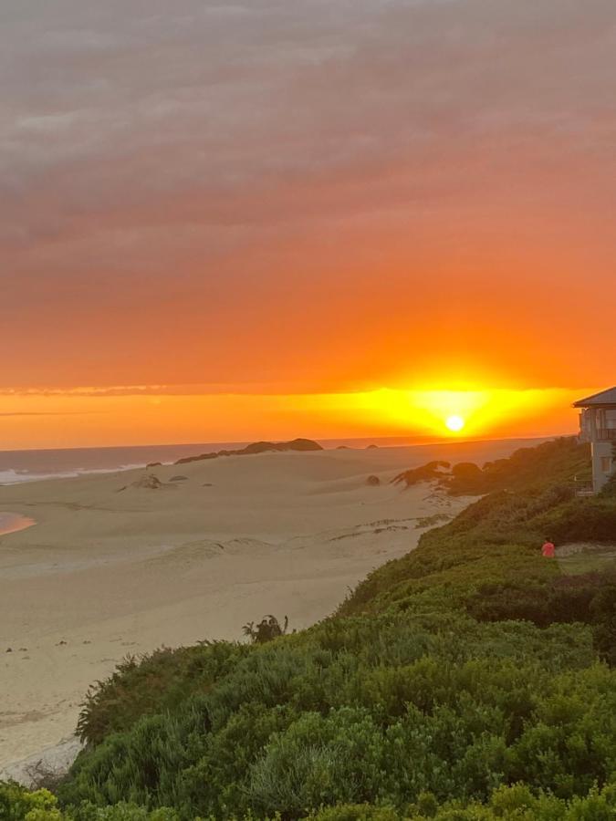 Beach House, Cannon Rocks, Near Kenton-On-Sea Exterior photo